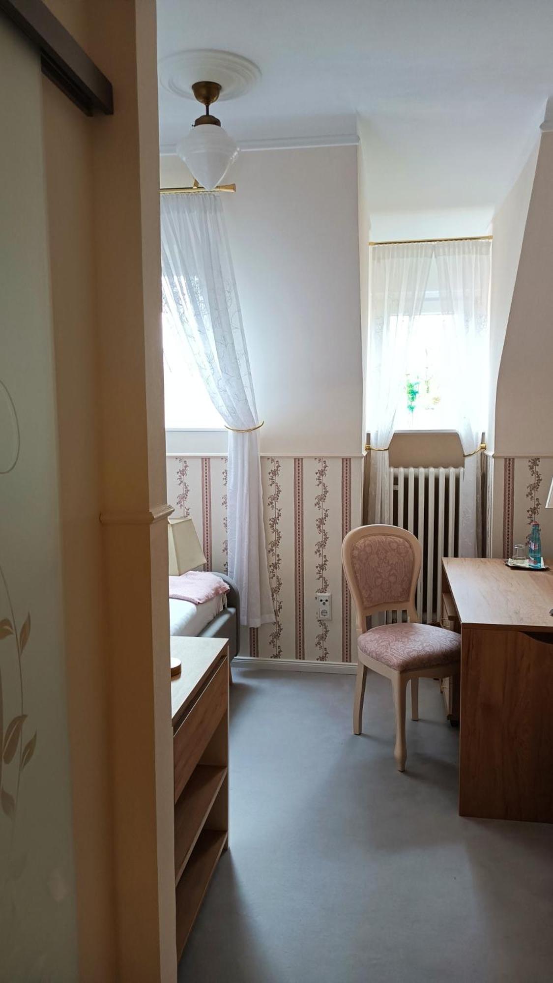 Schlosshotel Wilhelmsthal Calden エクステリア 写真