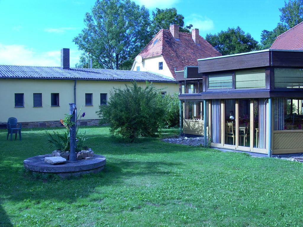 Schlosshotel Wilhelmsthal Calden エクステリア 写真