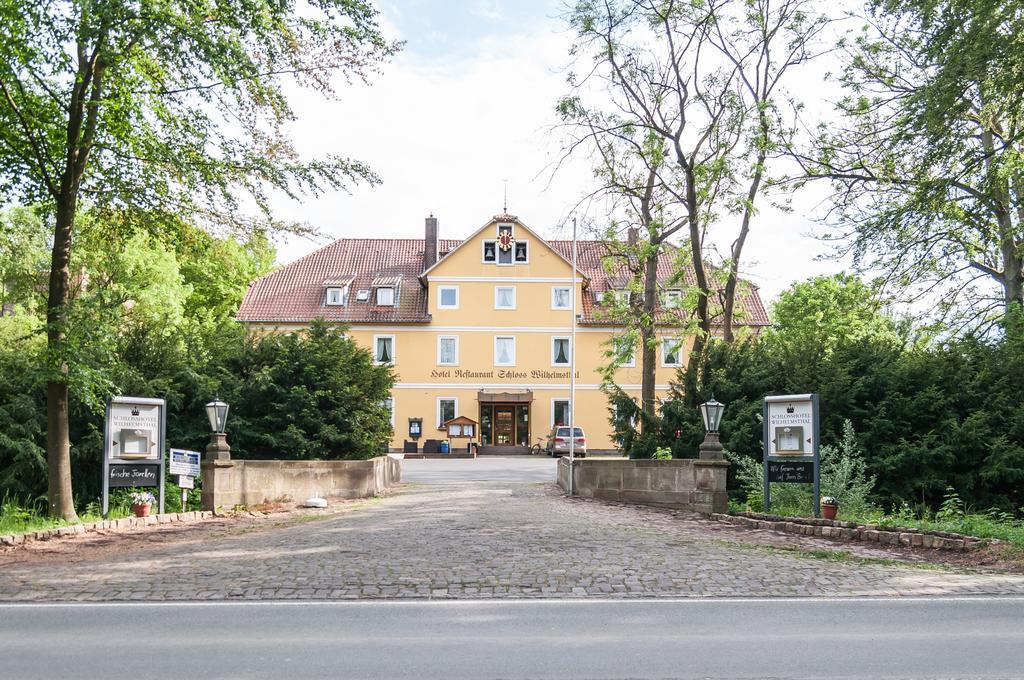 Schlosshotel Wilhelmsthal Calden エクステリア 写真