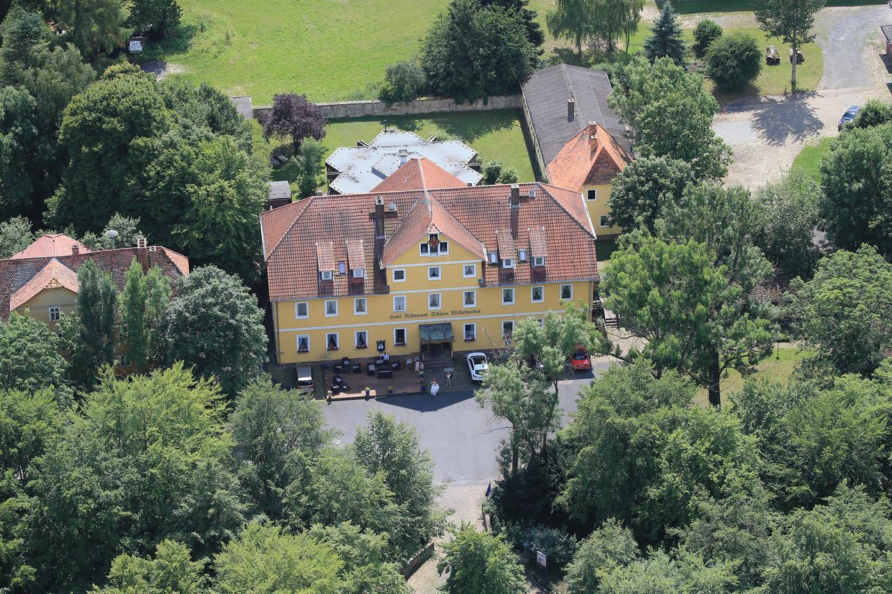 Schlosshotel Wilhelmsthal Calden エクステリア 写真